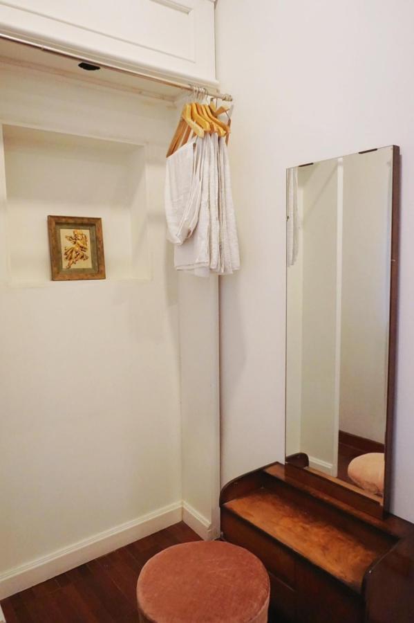 Manee Guesthouse And Record บ้านมานี Chiang Mai Exterior photo