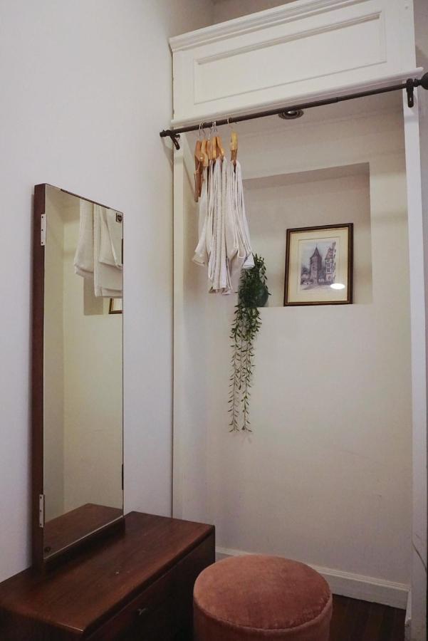 Manee Guesthouse And Record บ้านมานี Chiang Mai Exterior photo