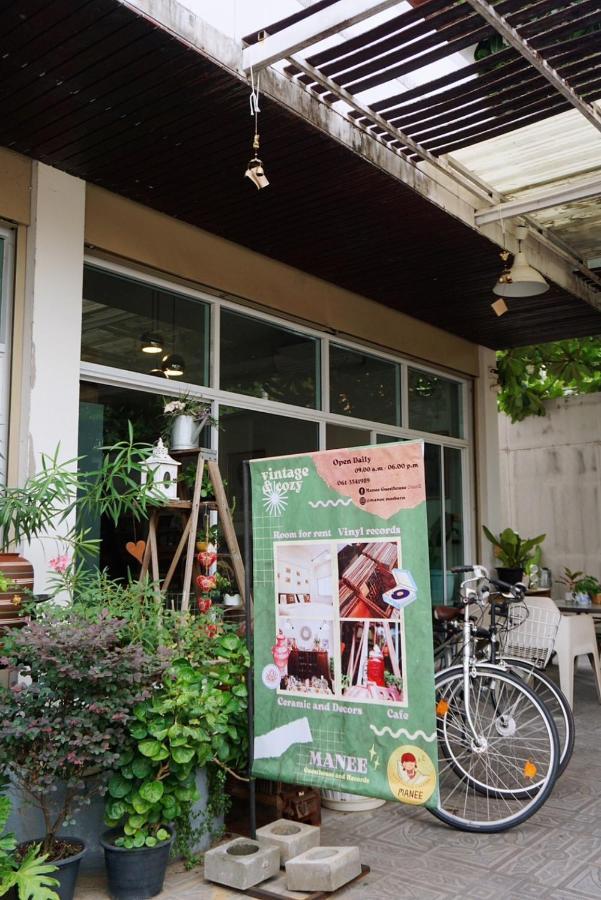Manee Guesthouse And Record บ้านมานี Chiang Mai Exterior photo